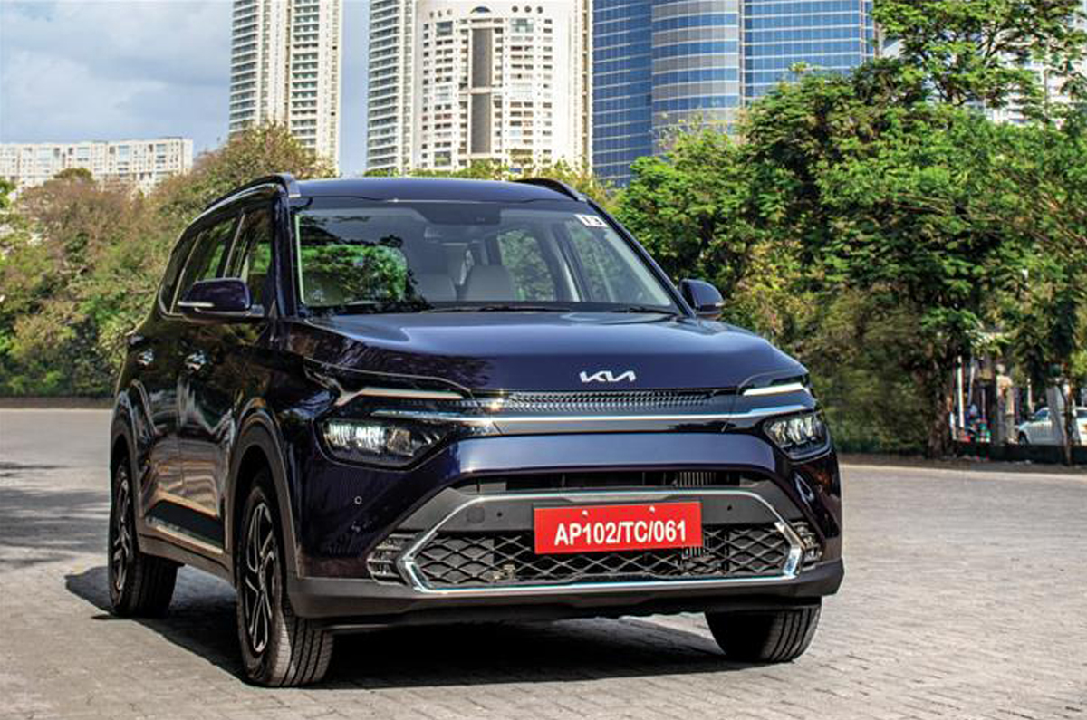 Maruti Suzuki Ertiga, XL6 or Kia Carens which is the best petrol MPV?